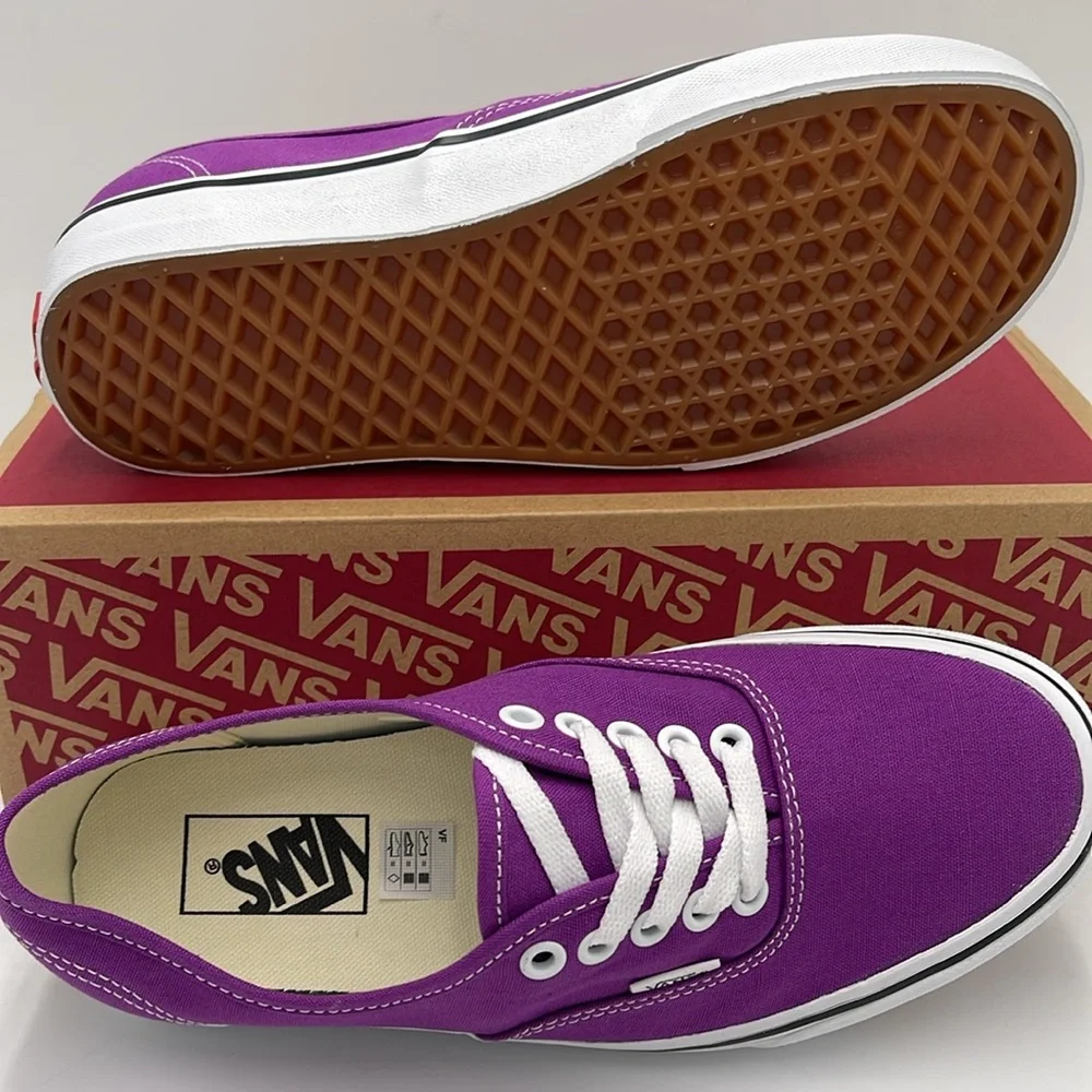 Vans Men’s Purple Canvas Sneakers Waffle Sole Authentic
Color Theory Willow herb - Picture 4 of 16
